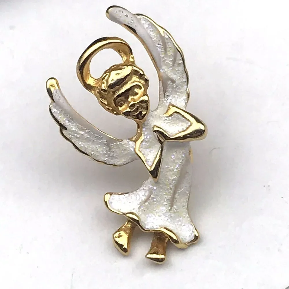 Angel Vintage Pin Gold Tone Brooch Small Enamel Painted Made In Canada